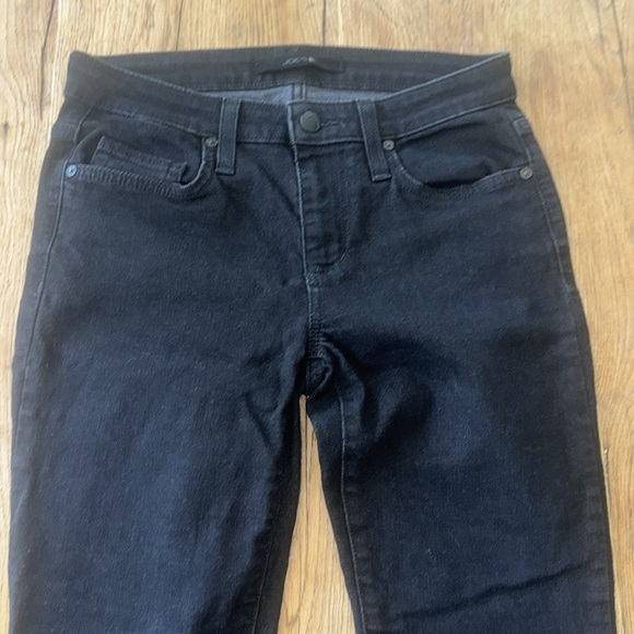 Joe’s Jeans Skinny Leg Frayed Raw Hem Ankle Cropped Black Denim Jeans - Picture 3 of 10